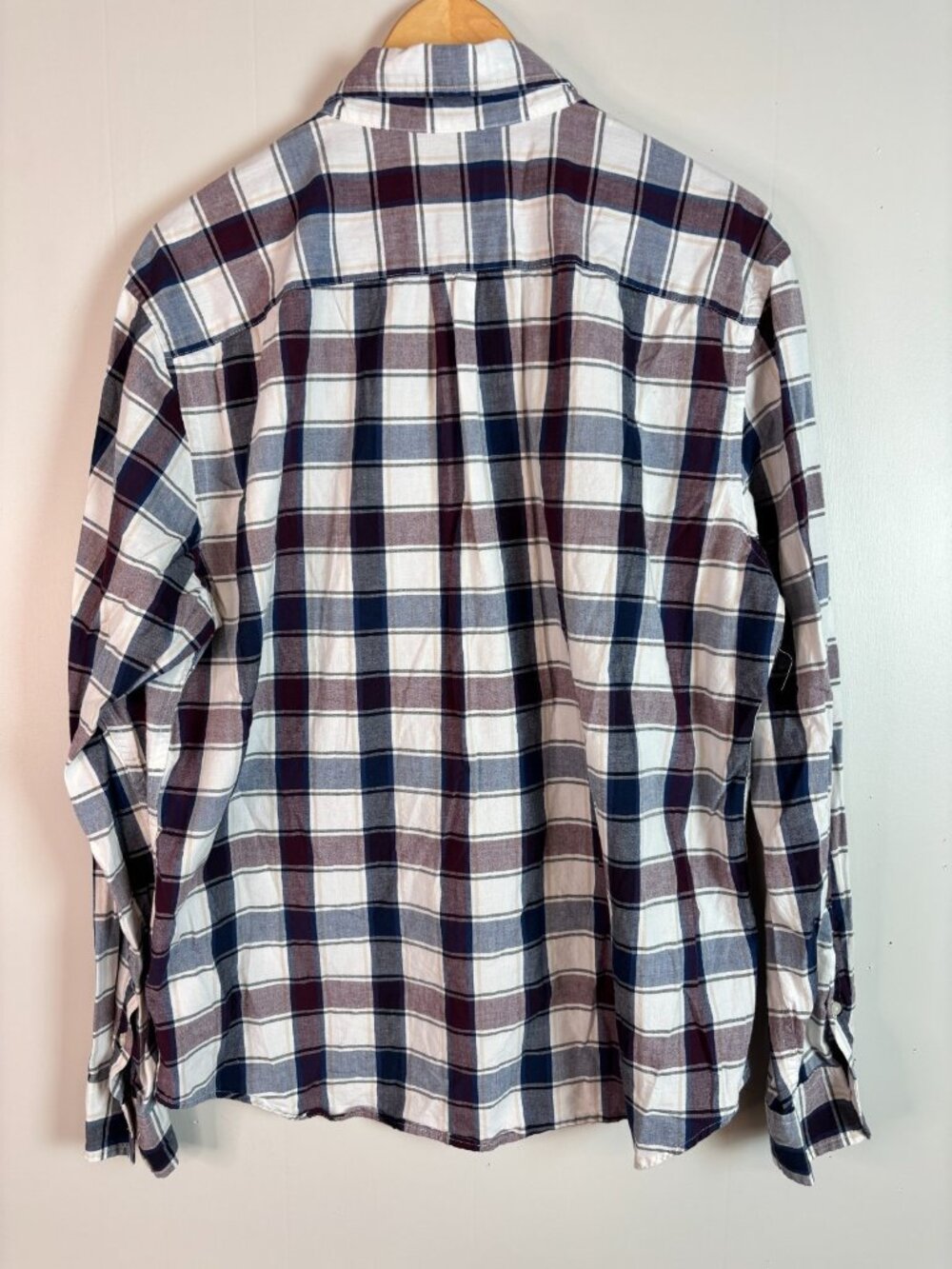 American Eagle Shirt Large Purple Blue Plaid Classic Fit Button-Down Cotton - Picture 4 of 11
